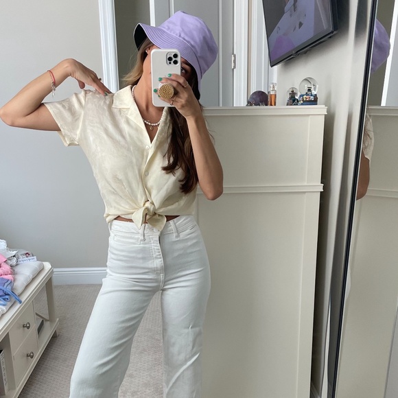 Yellow Silk Top with Floral Pattern - Picture 3 of 9